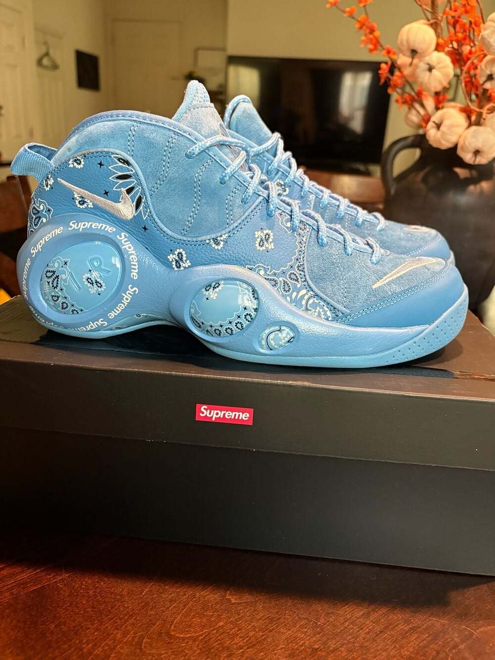 Supreme x Nike Air Zoom Flight 95 SP University Blue